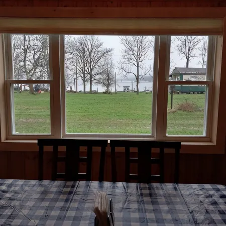 Hot Tub, Lake View Cottage, Dog Friendly, Lake Access