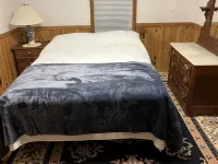 Thorn Creek Cottage Hotels in Pendleton County