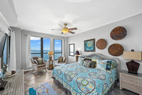 Updated condo w/ beautiful OCEAN views @ the Desirable SEA CHASE condominiums! - プライペートプール