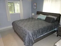 Paradise Central - Cozy 3 BR, 2 Bathroom home with heated pool & lanai - Private Pools