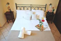 Hotel Columbia - Airport Shuttle