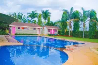 Destination Resort Centre - Resorts