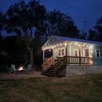 Casa Azul - Cozy cabin centrally located downtown Bandera - 3-Star