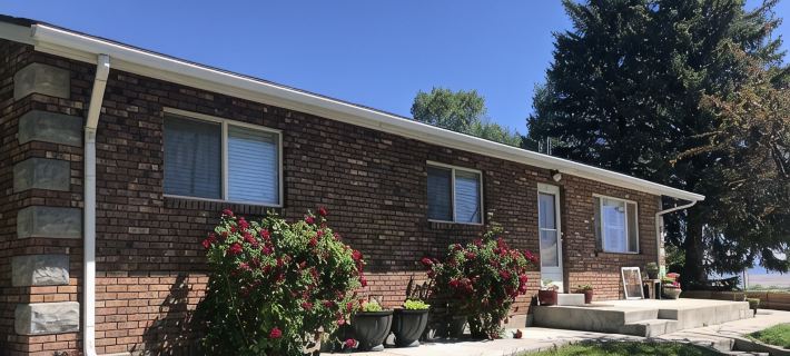 Split Mountain View Paradise! Life on the farm! Hotels in Uintah County