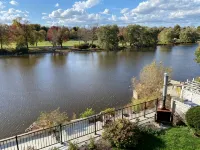 4 Bedroom Home on the River with Private River access - ห้องครัว