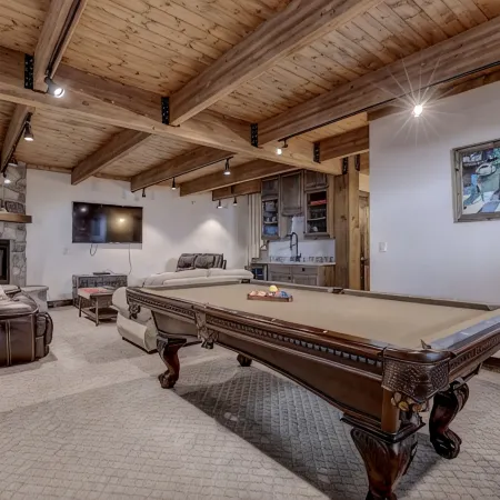 Cozy Brian Head Cabin Near Ski Resorts, Bike Trails, and National Forests