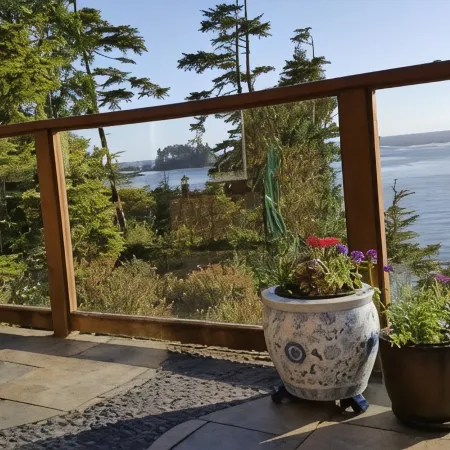 Reef Point Oceanfront Bed and Breakfast