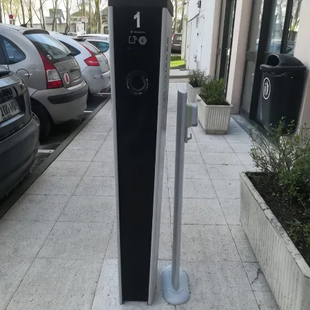 Ibis Bourges