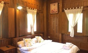 Luang Chumni Village