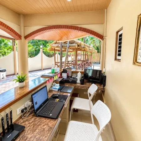 Zareenah Tourist Inn