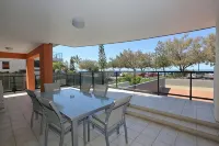 Pacific Reef by Kacys Hotels in Bargara