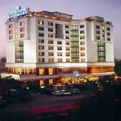 Fortune Landmark, Ahmedabad - Member ITC's Hotel Group Hotel Exterior