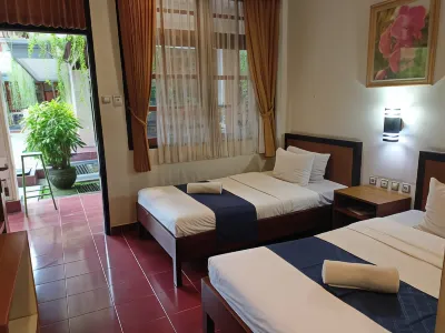 Catur Adi Putra Hotel Hotel dekat Universitas Udayana, Kampus Sudirman