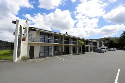 Motel Villa Del Rio Các khách sạn gần St Francis Xavier Parish