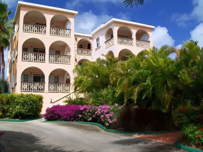 Royal Palms Hotel Hoteles cerca de St. Gerard's Roman Catholic Church