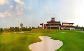 Mountain Creek Golf Resort & Residences