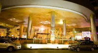 Thumrin Thana Hotel