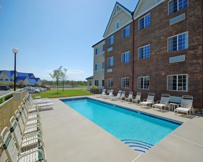 Outdoor Swimming Pool