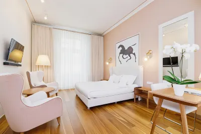 Apartamenty Bracka 6 Hotels near Mikołaj Zyblikiewicz