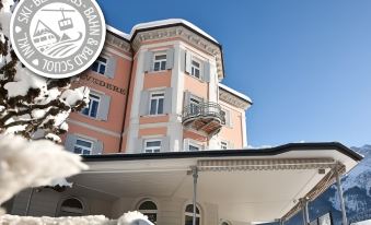 Hotel Belvedere Scuol