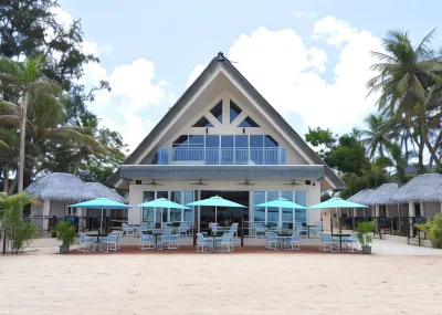 Surfrider Resort Hotel