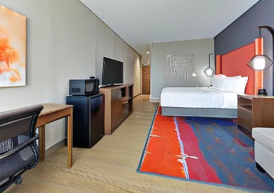 La Quinta Inn & Suites by Wyndham Lakeway Hotels in Lakeway
