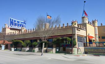 Hotel Real Castillo - Housity
