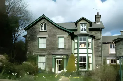Puddle Duck Lodge – Adults Only