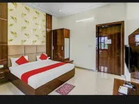 Hotel Mohan Palace