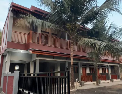 Rinjani 3 Homestay Hotels in Babakan