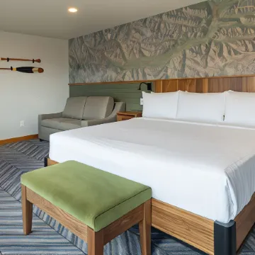 Hotel Canoe & Suites