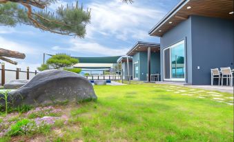 Geumsan Dadungi Pension