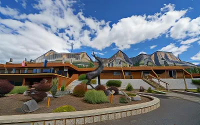 The Crossing Hotels in der Nähe von Waterfowl Lakes