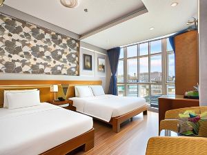 Lucky Star Hotel 266 de Tham