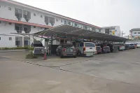 巴真府皮姆素克甜美酒店 - 停車場