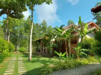 The Garden House Phú Quốc Resort Các khách sạn gần Hồ tiêu Lê Đông