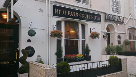 Hyde Park Court Hotel