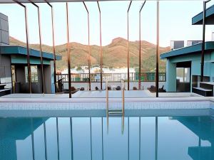 Hotel Suvin Residency - Rooftop Swimming Pool