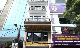 Royal Hotel Me Tri Ha, Hanoi