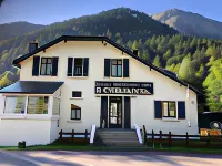 Hotel O Chiroulet Hotels in Bagnères-de-Bigorre