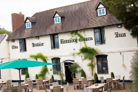 Hadley Bowling Green Inn - بار