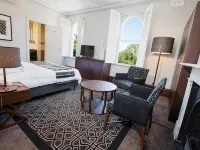 Avonmore on the Park Boutique Hotel Hotels in Randwick