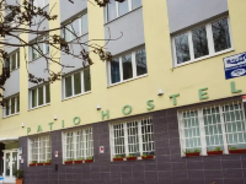 Patio Hostel โรงแรมใกล้โบสถ์เซนต์อลิซาเบธ