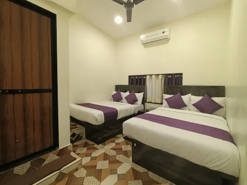 Hotel Star of Kurla - Nearest from Kurla - Near BKC - Pensions