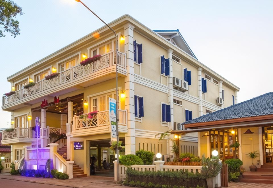 hotel overview picture