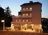 Hotel Astoria Các khách sạn ở Ravenna