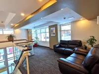 Auberge de la Gare Hotels near Hull
