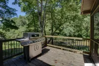 The Grande Lodge- Riverfront, Fiber, HotTub, Fish, DogOK, Game Room, Movie Room