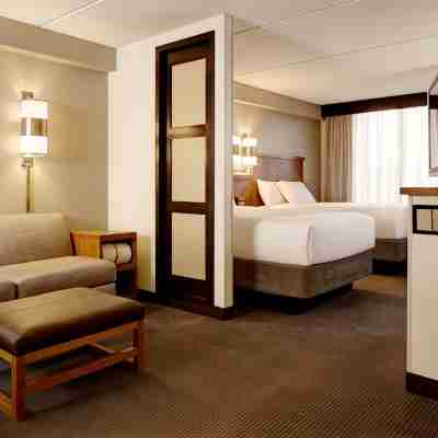 Hyatt Place Raleigh Durham Airport Rooms