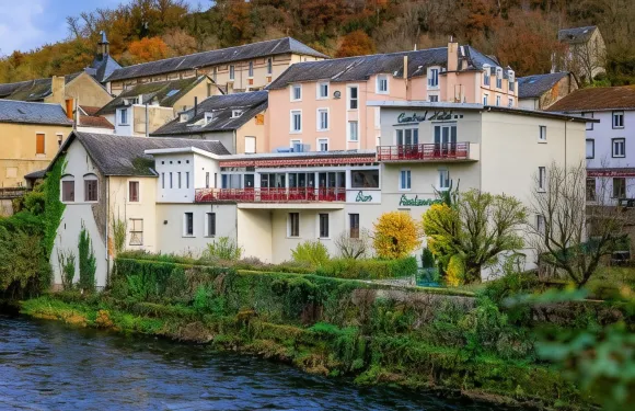 Logis中央酒店& Spa